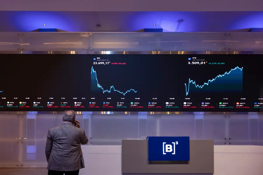 Ibovespa Rompe 163 Mil Pontos