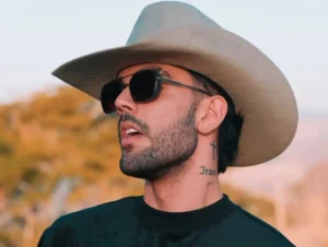 Luan Pereira internado