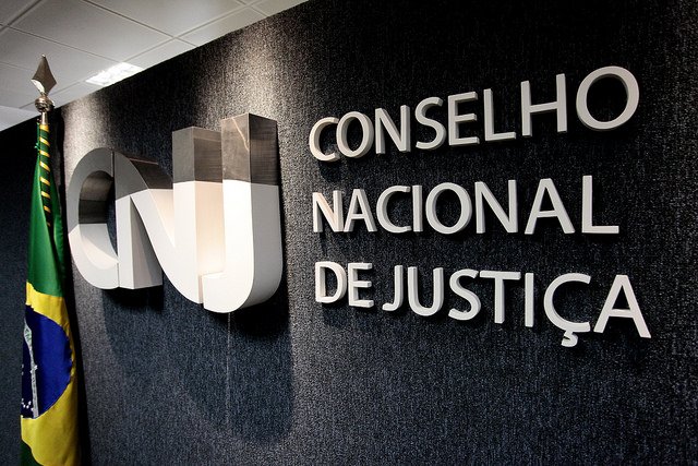 CNJ investiga desembargadores MG