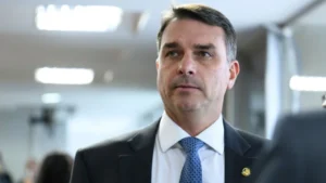 Pesquisa AtlasIntel Flávio Bolsonaro