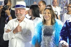 ações contra Lula Sapucaí