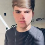 adolescente agredido por piloto