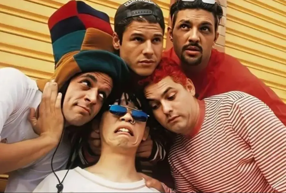 exumação Mamonas Assassinas