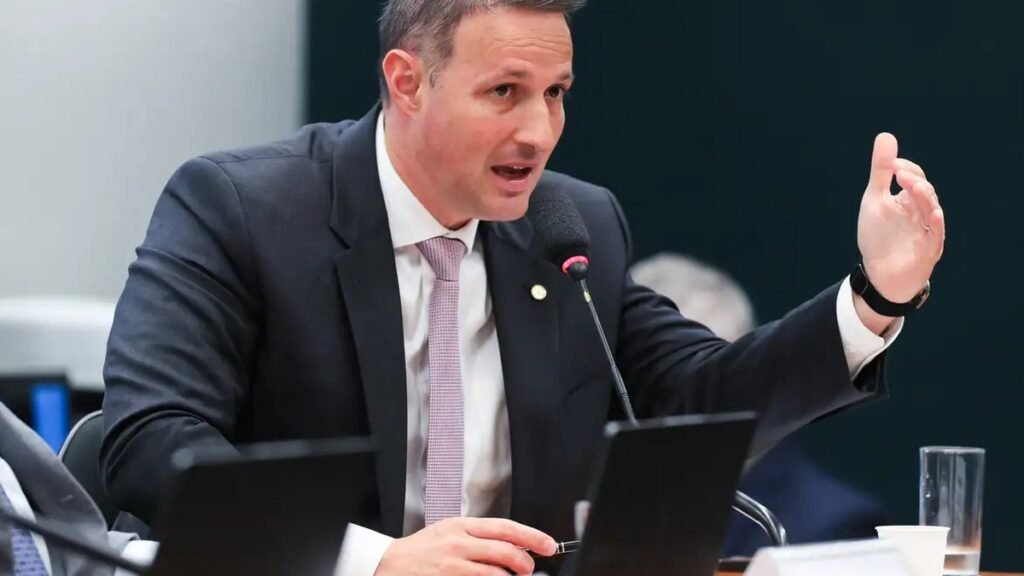 PL Antifacção voto presos