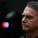 Bolsonaro internado às pressas