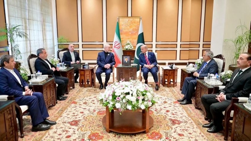 Estados Unidos e Irã Iniciam Negociações de Paz Históricas em Islamabad