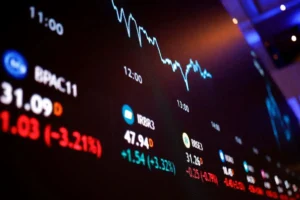 Ibovespa Supera 189 Mil Pontos e Dólar Despenca