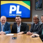PL Consolida Liderança na Câmara e União Brasil Sofre Esvaziamento